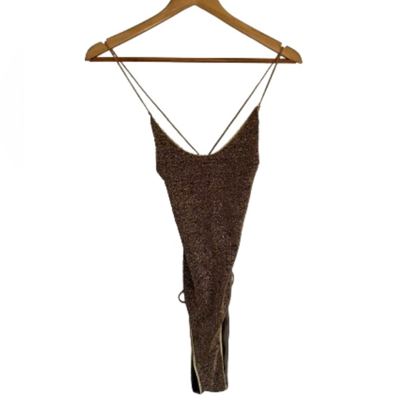 Oséree Gold Open Back One Piece Bodysuit - Picture 4 of 6